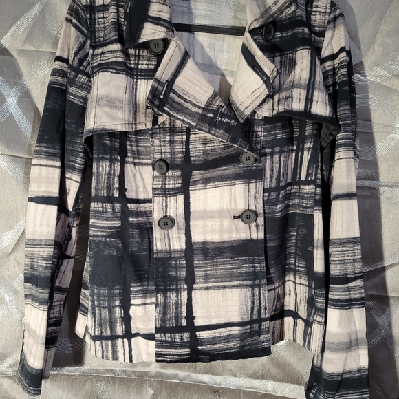 SIMPLY VERA BLAZER - Picture 2 of 4